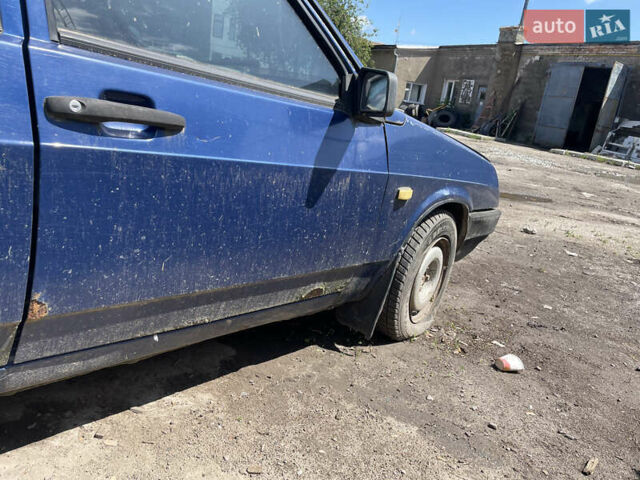 Синий ВАЗ 2109, объемом двигателя 1.5 л и пробегом 372 тыс. км за 600 $, фото 7 на Automoto.ua