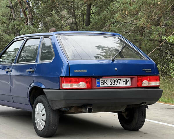 ВАЗ 2109 2006 в Шепетовке на Automoto.ua Синий ВАЗ 2109, объемом двигателя 1.5 л и пробегом 273 тыс. км за 1550 $, фото 5 на Automoto.ua