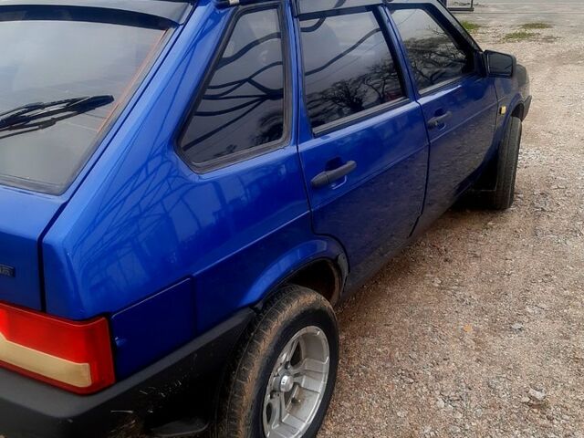 Синий ВАЗ 2109, объемом двигателя 1.5 л и пробегом 198 тыс. км за 3100 $, фото 6 на Automoto.ua