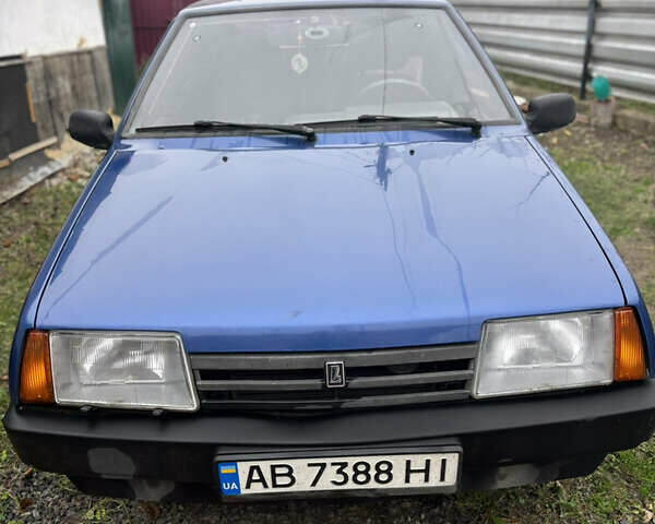 Синий ВАЗ 2109, объемом двигателя 1.5 л и пробегом 115 тыс. км за 2800 $, фото 1 на Automoto.ua
