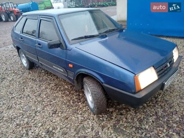Синій ВАЗ 2109, об'ємом двигуна 1.5 л та пробігом 250 тис. км за 950 $, фото 4 на Automoto.ua