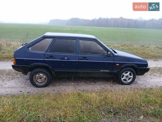 Синий ВАЗ 2109, объемом двигателя 1.5 л и пробегом 164 тыс. км за 1000 $, фото 1 на Automoto.ua