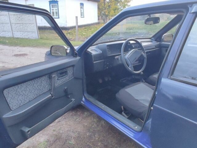 ВАЗ 2109 2006 в Борисполе на Automoto.ua Синий ВАЗ 2109, объемом двигателя 1.5 л и пробегом 108 тыс. км за 1600 $, фото 16 на Automoto.ua