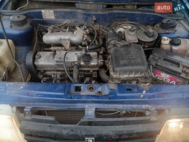 Синій ВАЗ 2109, об'ємом двигуна 1.5 л та пробігом 250 тис. км за 950 $, фото 3 на Automoto.ua