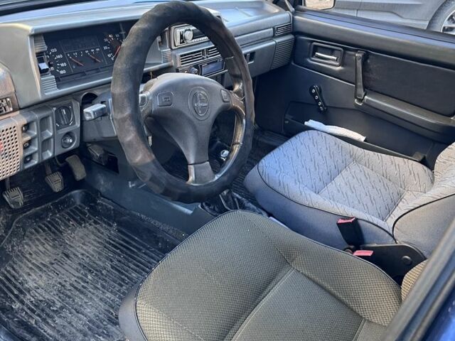 Синий ВАЗ 2109, объемом двигателя 1.5 л и пробегом 400 тыс. км за 1500 $, фото 5 на Automoto.ua