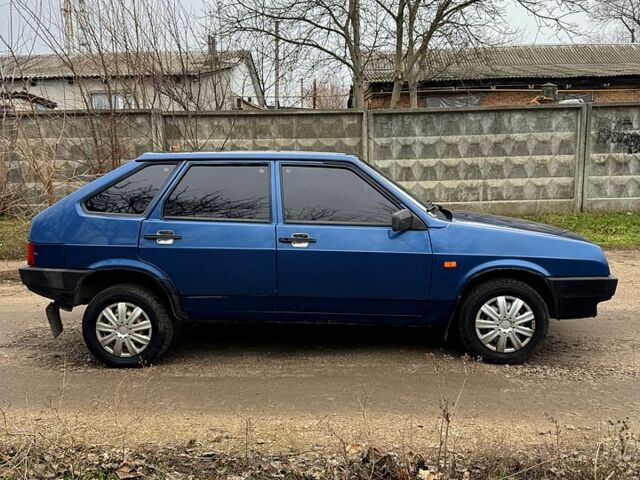 Синий ВАЗ 2109, объемом двигателя 1.5 л и пробегом 200 тыс. км за 1800 $, фото 4 на Automoto.ua