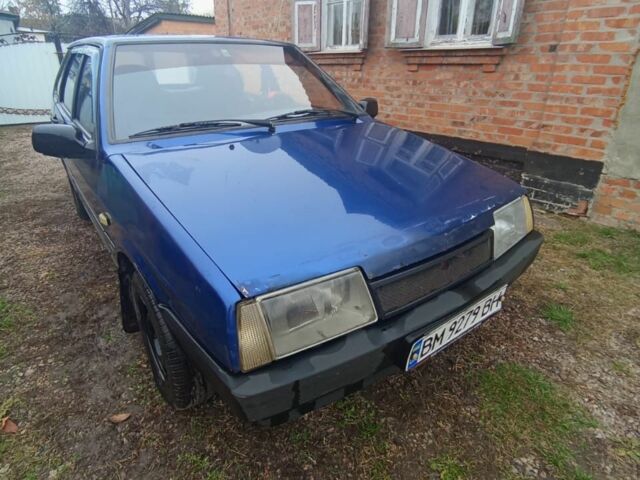 Синий ВАЗ 2109, объемом двигателя 1.6 л и пробегом 300 тыс. км за 954 $, фото 3 на Automoto.ua