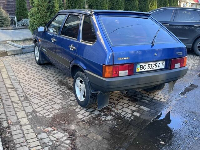Синий ВАЗ 2109, объемом двигателя 1.5 л и пробегом 400 тыс. км за 1500 $, фото 1 на Automoto.ua