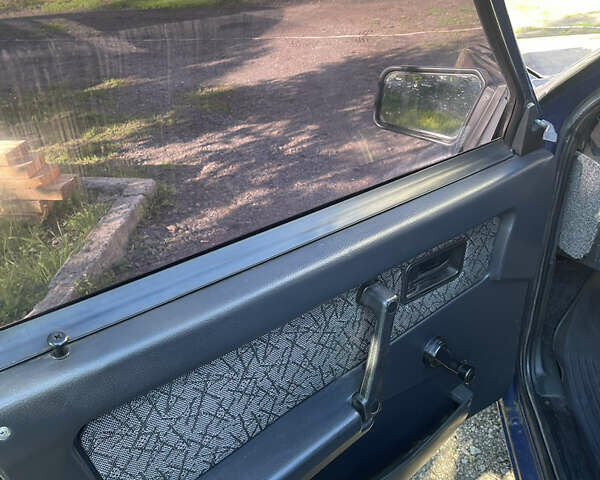 Синий ВАЗ 2109, объемом двигателя 1.5 л и пробегом 250 тыс. км за 1700 $, фото 6 на Automoto.ua