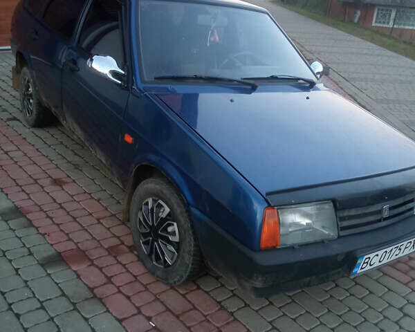 Синий ВАЗ 2109, объемом двигателя 1.5 л и пробегом 180 тыс. км за 1500 $, фото 2 на Automoto.ua