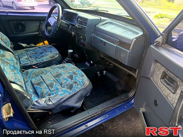 Синій ВАЗ 2109, об'ємом двигуна 1.5 л та пробігом 122 тис. км за 1750 $, фото 4 на Automoto.ua