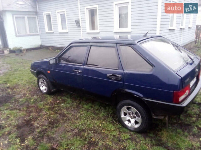 Синий ВАЗ 2109, объемом двигателя 1.5 л и пробегом 100 тыс. км за 1200 $, фото 4 на Automoto.ua