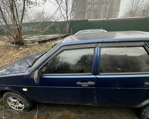 Синій ВАЗ 2109, об'ємом двигуна 1.5 л та пробігом 246 тис. км за 1300 $, фото 5 на Automoto.ua