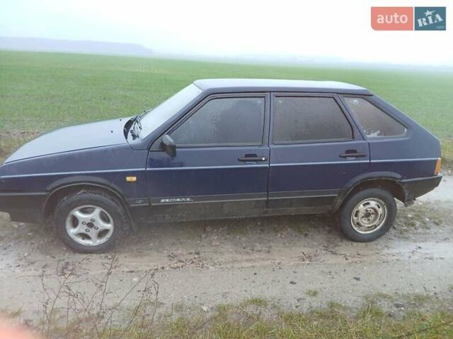 Синий ВАЗ 2109, объемом двигателя 1.5 л и пробегом 164 тыс. км за 1000 $, фото 2 на Automoto.ua