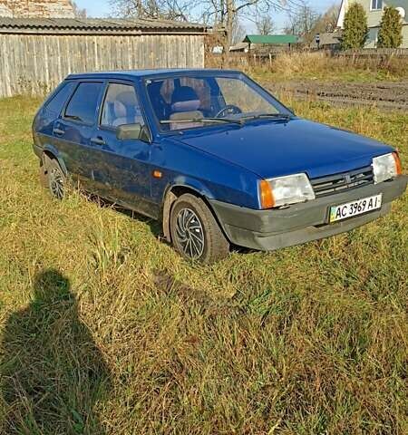 Синий ВАЗ 2109, объемом двигателя 1.5 л и пробегом 200 тыс. км за 1350 $, фото 6 на Automoto.ua