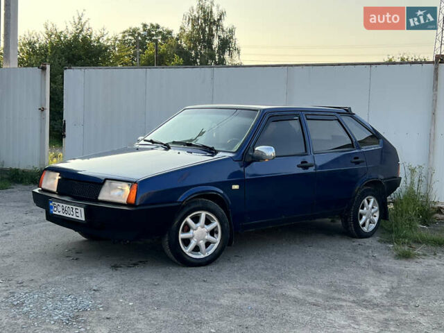Синий ВАЗ 2109, объемом двигателя 1.5 л и пробегом 250 тыс. км за 1250 $, фото 4 на Automoto.ua