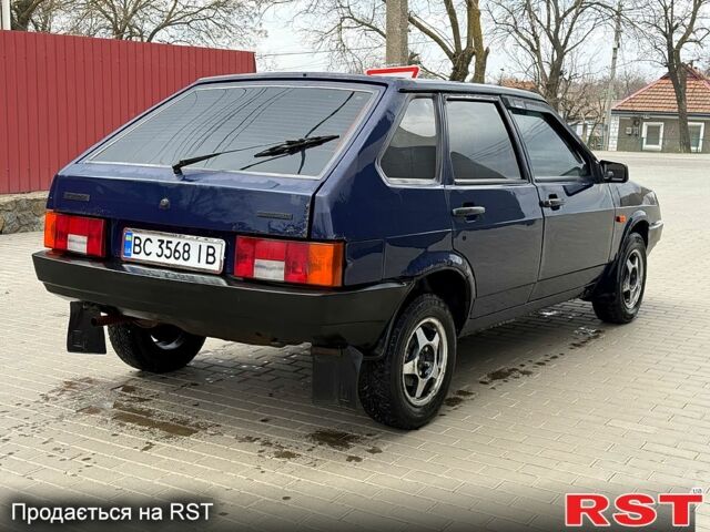 Синий ВАЗ 2109, объемом двигателя 1.5 л и пробегом 211 тыс. км за 1400 $, фото 4 на Automoto.ua