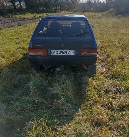 Синий ВАЗ 2109, объемом двигателя 1.5 л и пробегом 200 тыс. км за 1350 $, фото 4 на Automoto.ua