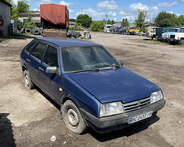Синий ВАЗ 2109, объемом двигателя 1.5 л и пробегом 372 тыс. км за 600 $, фото 1 на Automoto.ua