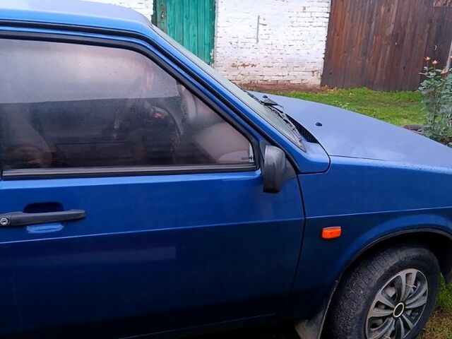 Синій ВАЗ 2109, об'ємом двигуна 1.6 л та пробігом 264 тис. км за 2100 $, фото 9 на Automoto.ua