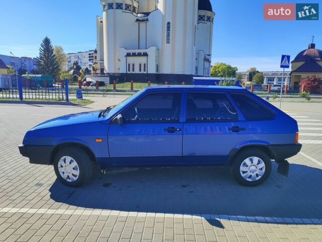 Синий ВАЗ 2109, объемом двигателя 1.6 л и пробегом 35 тыс. км за 3400 $, фото 4 на Automoto.ua