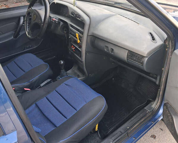 Синий ВАЗ 2109, объемом двигателя 1.6 л и пробегом 103 тыс. км за 2800 $, фото 4 на Automoto.ua