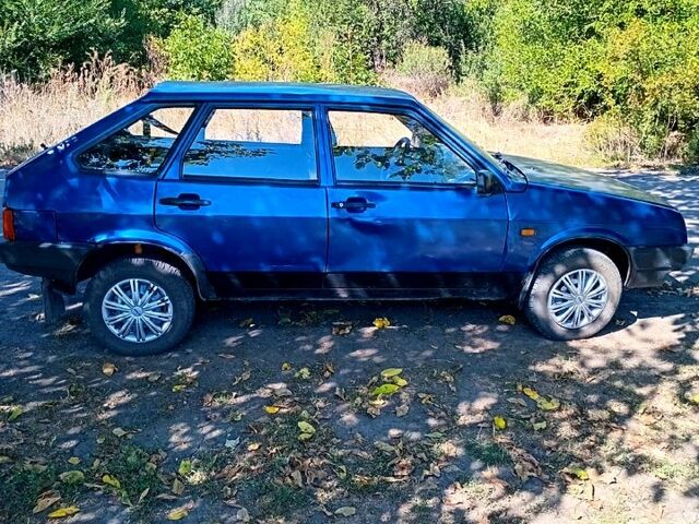 ВАЗ 2109 2008 в Васильковке на Automoto.ua Синий ВАЗ 2109, объемом двигателя 1.6 л и пробегом 0 тыс. км за 1100 $, фото 5 на Automoto.ua