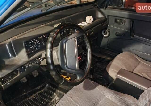 Синий ВАЗ 2109, объемом двигателя 1.3 л и пробегом 616 тыс. км за 1000 $, фото 1 на Automoto.ua