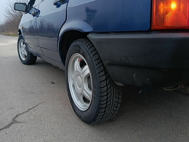 Синій ВАЗ 2109, об'ємом двигуна 1.6 л та пробігом 2 тис. км за 2250 $, фото 8 на Automoto.ua