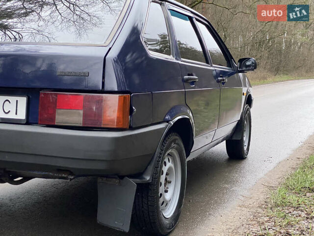 Синий ВАЗ 2109, объемом двигателя 1.6 л и пробегом 264 тыс. км за 2200 $, фото 6 на Automoto.ua