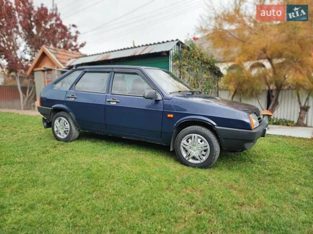 ВАЗ 2109 2008 в Черновцах на Automoto.ua Синий ВАЗ 2109, объемом двигателя 1.6 л и пробегом 203 тыс. км за 1950 $, фото 8 на Automoto.ua