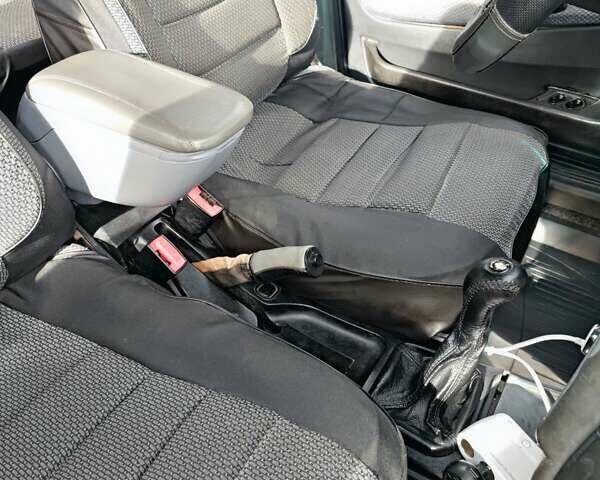 ВАЗ 2109 2008 в Черновцах на Automoto.ua Синий ВАЗ 2109, объемом двигателя 1.6 л и пробегом 203 тыс. км за 1950 $, фото 24 на Automoto.ua