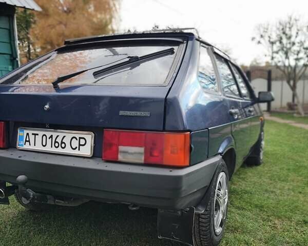 ВАЗ 2109 2008 в Черновцах на Automoto.ua Синий ВАЗ 2109, объемом двигателя 1.6 л и пробегом 203 тыс. км за 1950 $, фото 4 на Automoto.ua