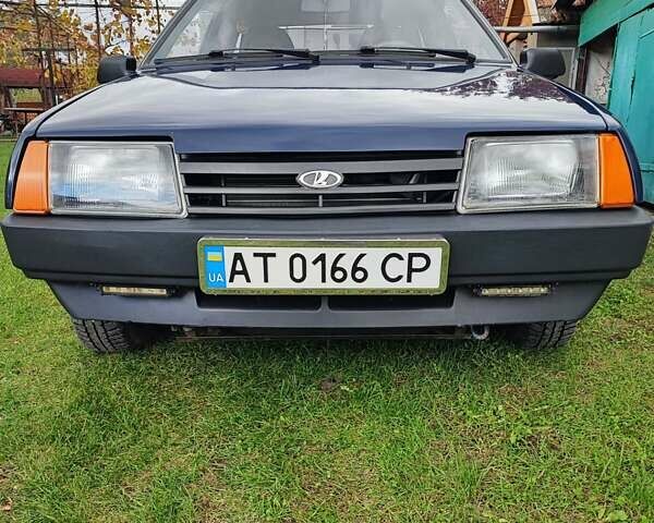 ВАЗ 2109 2008 в Черновцах на Automoto.ua Синий ВАЗ 2109, объемом двигателя 1.6 л и пробегом 203 тыс. км за 1950 $, фото 1 на Automoto.ua