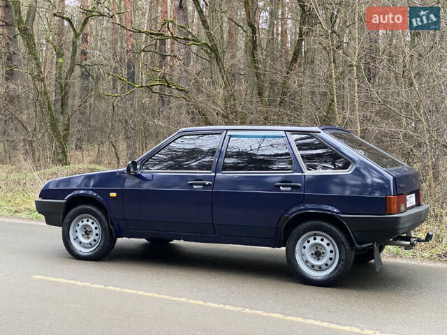 Синий ВАЗ 2109, объемом двигателя 1.6 л и пробегом 264 тыс. км за 2200 $, фото 3 на Automoto.ua