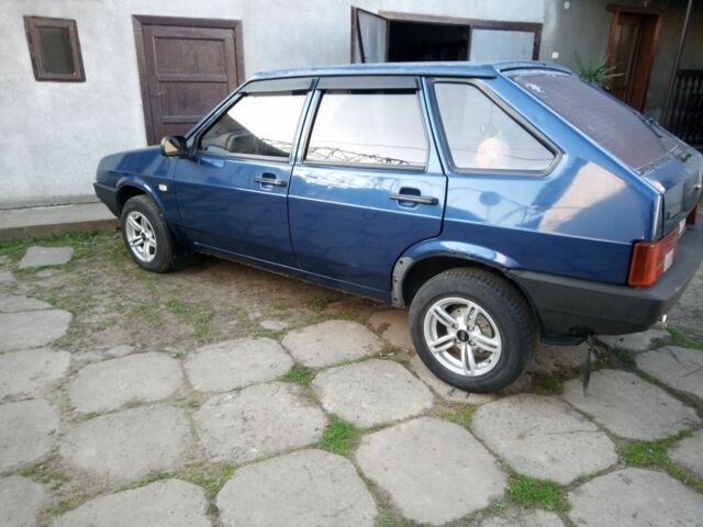 Синий ВАЗ 2109, объемом двигателя 1.6 л и пробегом 160 тыс. км за 1450 $, фото 3 на Automoto.ua