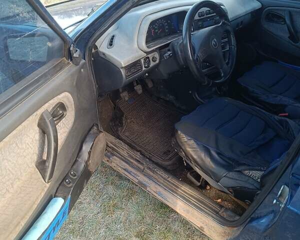 Синій ВАЗ 2109, об'ємом двигуна 1.6 л та пробігом 214 тис. км за 750 $, фото 9 на Automoto.ua