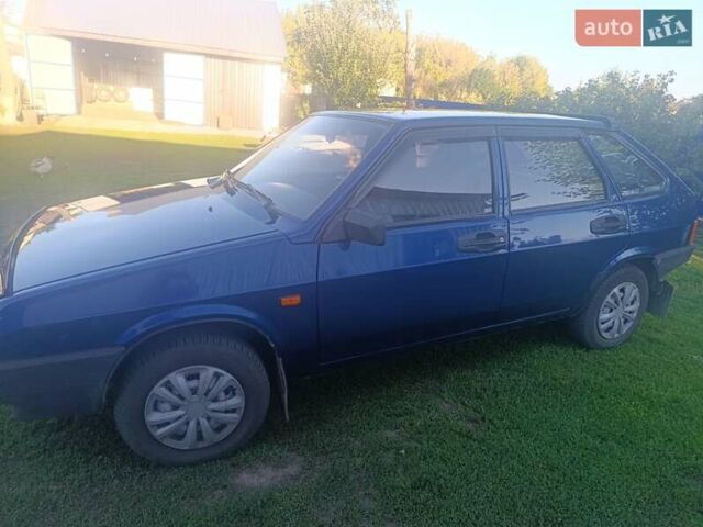 Синий ВАЗ 2109, объемом двигателя 1.6 л и пробегом 101 тыс. км за 2600 $, фото 5 на Automoto.ua