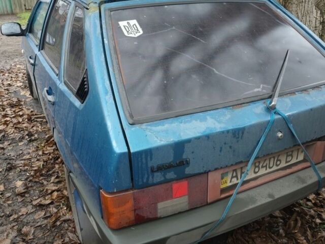 Синий ВАЗ 2109, объемом двигателя 1.5 л и пробегом 156 тыс. км за 476 $, фото 2 на Automoto.ua