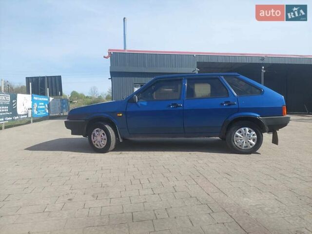 Синий ВАЗ 2109, объемом двигателя 1.6 л и пробегом 180 тыс. км за 2300 $, фото 3 на Automoto.ua