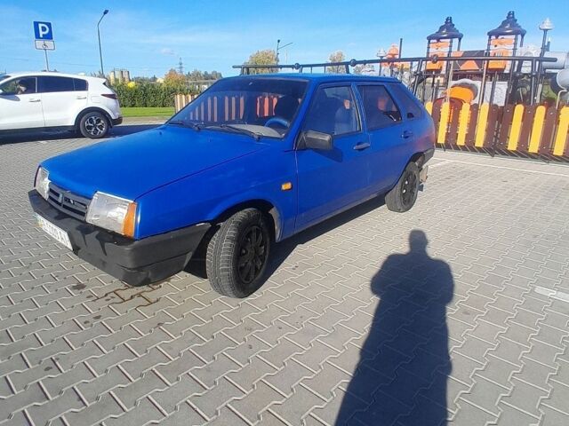 Синий ВАЗ 2109, объемом двигателя 1.6 л и пробегом 260 тыс. км за 1110 $, фото 3 на Automoto.ua