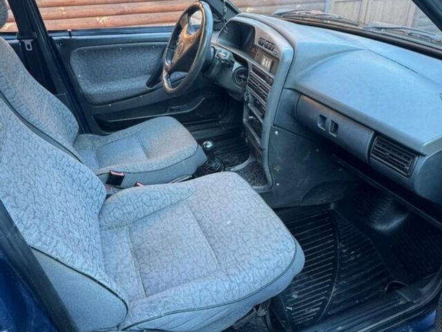 Синій ВАЗ 2109, об'ємом двигуна 1.6 л та пробігом 210 тис. км за 2250 $, фото 9 на Automoto.ua