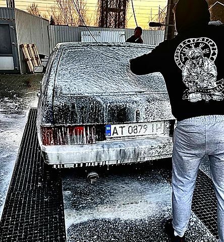 Синий ВАЗ 2109, объемом двигателя 1.6 л и пробегом 255 тыс. км за 2000 $, фото 2 на Automoto.ua
