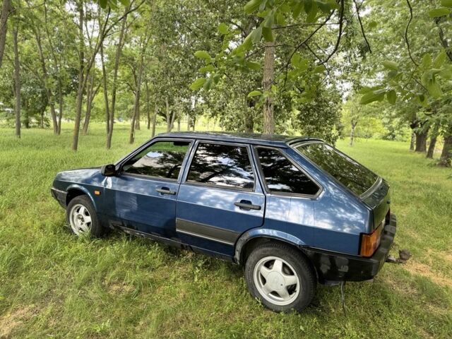 Синий ВАЗ 2109, объемом двигателя 1.5 л и пробегом 200 тыс. км за 950 $, фото 7 на Automoto.ua