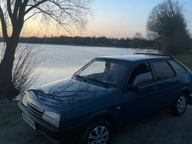 ВАЗ 2109 1997 в Хмельницком на Automoto.ua Синий ВАЗ 2109, объемом двигателя 1 л и пробегом 10 тыс. км за 1000 $, фото 1 на Automoto.ua