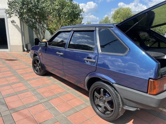 Синій ВАЗ 2109, об'ємом двигуна 1.5 л та пробігом 1000 тис. км за 1800 $, фото 1 на Automoto.ua