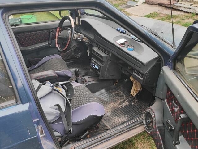 Синий ВАЗ 2109, объемом двигателя 1.5 л и пробегом 2 тыс. км за 686 $, фото 5 на Automoto.ua