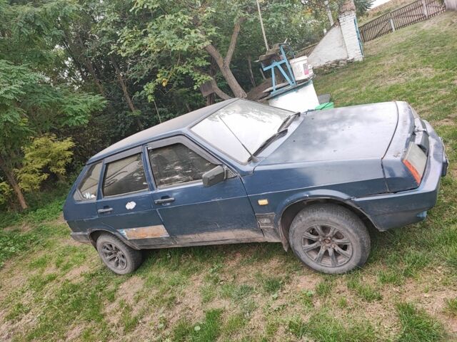 Синий ВАЗ 2109, объемом двигателя 1.5 л и пробегом 2 тыс. км за 686 $, фото 1 на Automoto.ua