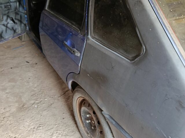 Синий ВАЗ 2109, объемом двигателя 1.5 л и пробегом 99 тыс. км за 428 $, фото 6 на Automoto.ua