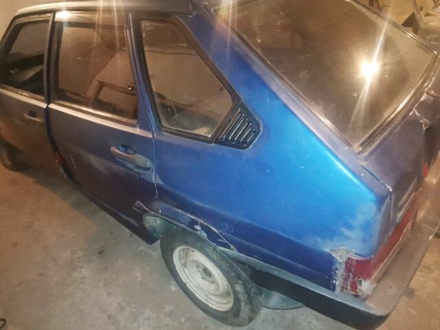 Синий ВАЗ 2109, объемом двигателя 1.3 л и пробегом 100 тыс. км за 550 $, фото 3 на Automoto.ua